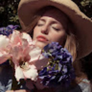 Meet your Posher, Jade